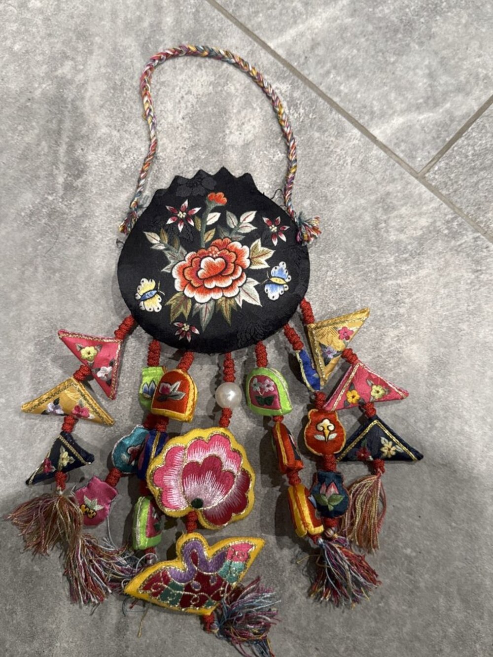 Vintage Korean Embroidered Silk Norigae Ornament